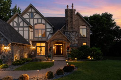 11193 Bluestem Lane, Eden Prairie, MN 55347