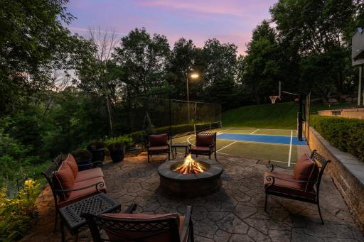 11193 Bluestem Lane, Eden Prairie, MN 55347