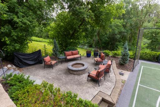 11193 Bluestem Lane, Eden Prairie, MN 55347