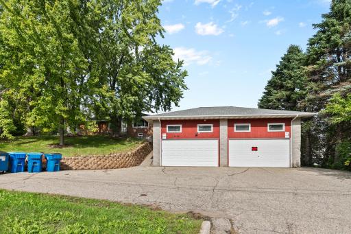 2545 70th Street E, Inver Grove Heights, MN 55076