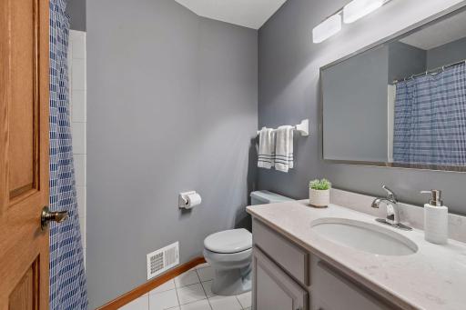 15019 Village Woods Drive, Eden Prairie, MN 55347