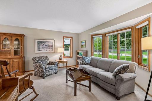15019 Village Woods Drive, Eden Prairie, MN 55347