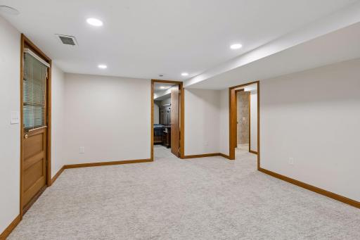 5932 Walnut Drive, Edina, MN 55436