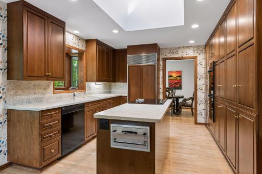5932 Walnut Drive, Edina, MN 55436