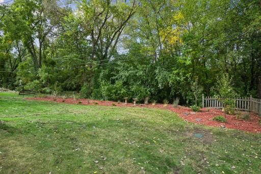 5932 Walnut Drive, Edina, MN 55436