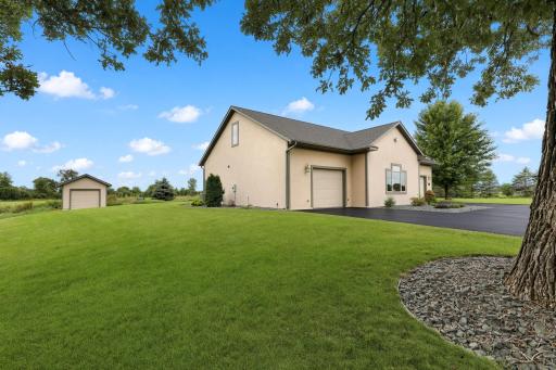 12355 40th Street N, Stillwater, MN 55082