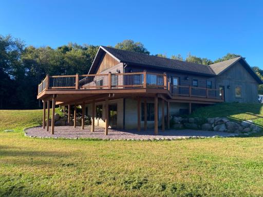Welcome to this spacious 3 bed 3 bath home featuring tree top views just 10 minutes from Mankato