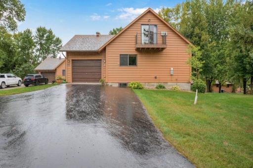 2618 Big Horn Bay Road NW, Alexandria, MN 56308