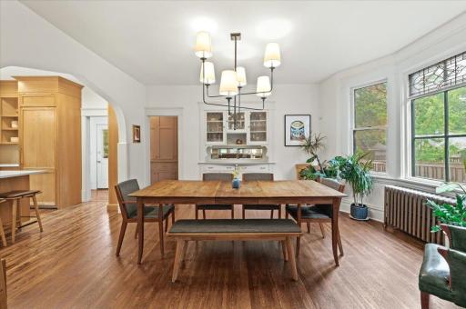 2031 Lincoln Avenue, Saint Paul, MN 55105