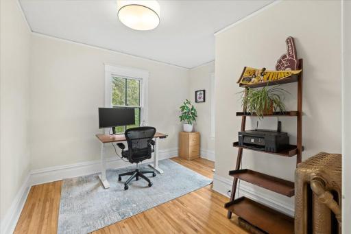 2031 Lincoln Avenue, Saint Paul, MN 55105