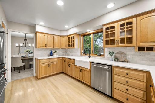 The result is a kitchen that feels both polished and practical, with plenty of space to cook, host, and stay organized.