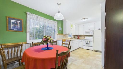 3624 Rolling View Drive, White Bear Lake, MN 55110