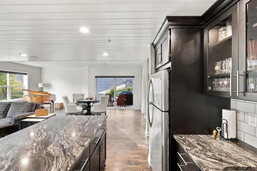 The open floor plan allows easy indoor/outdoor life style