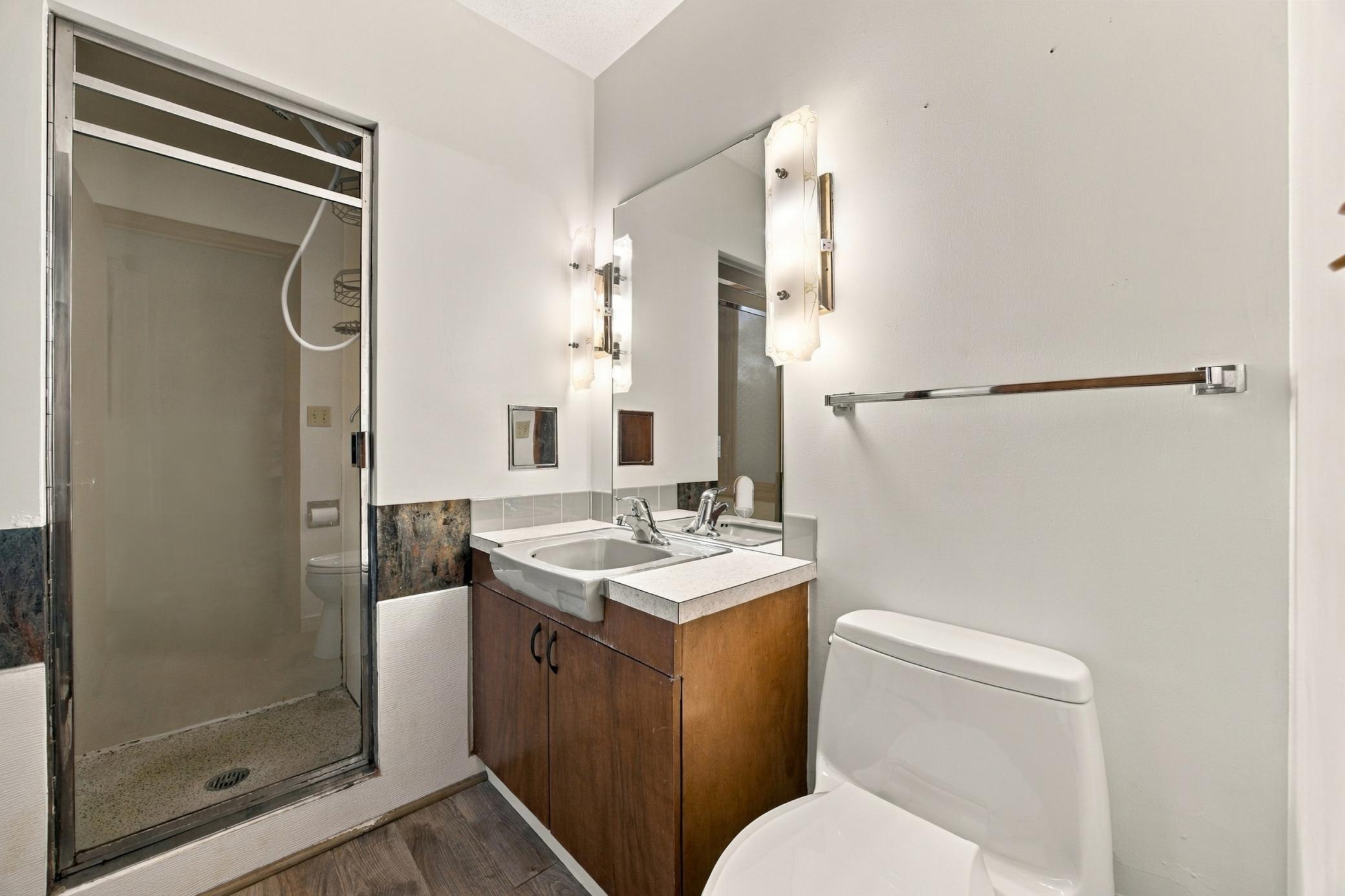 Private Primary Bathroom