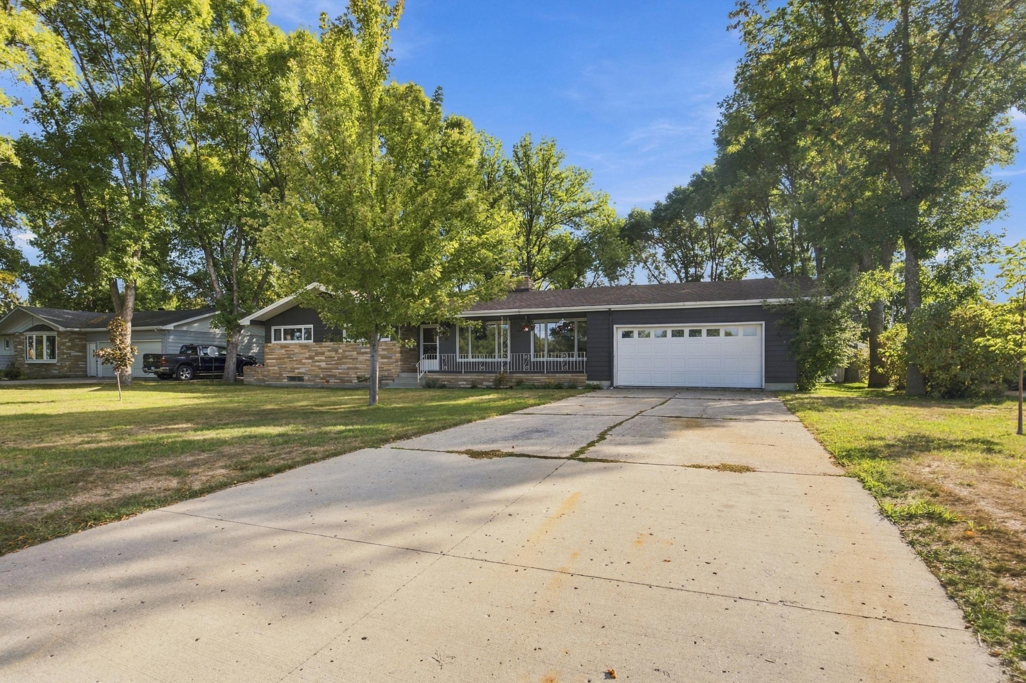 Thank you for viewing! Make an appointment to come take a look today!