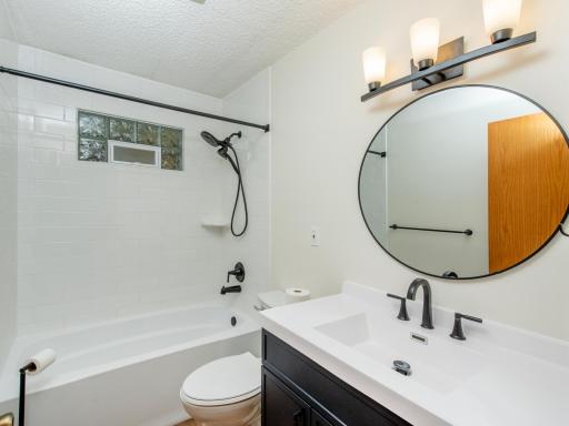 416 21st Avenue S, South Saint Paul, MN 55075