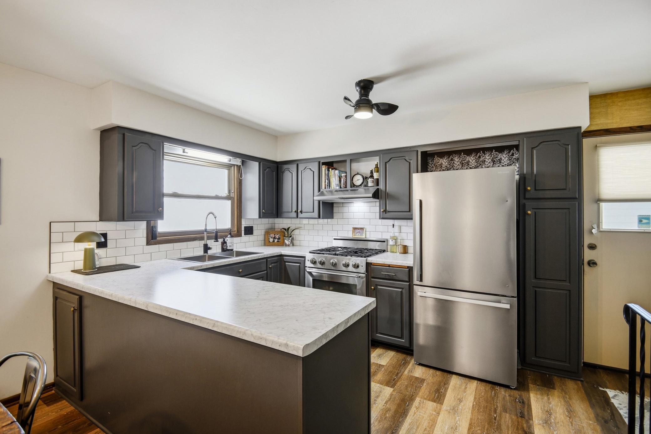 9_1638_8th_ave_se_042-1.jpg