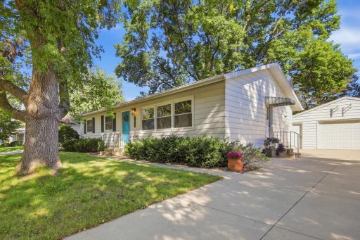 1638 8th Avenue SE, Rochester, MN 55904