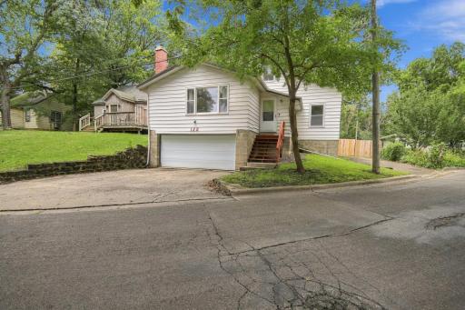 122 Brent Drive, Albert Lea, MN 56007