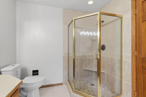 22530 Forest Ridge Drive, Lakeville, MN 55044