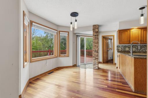 22530 Forest Ridge Drive, Lakeville, MN 55044
