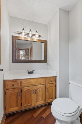 22530 Forest Ridge Drive, Lakeville, MN 55044