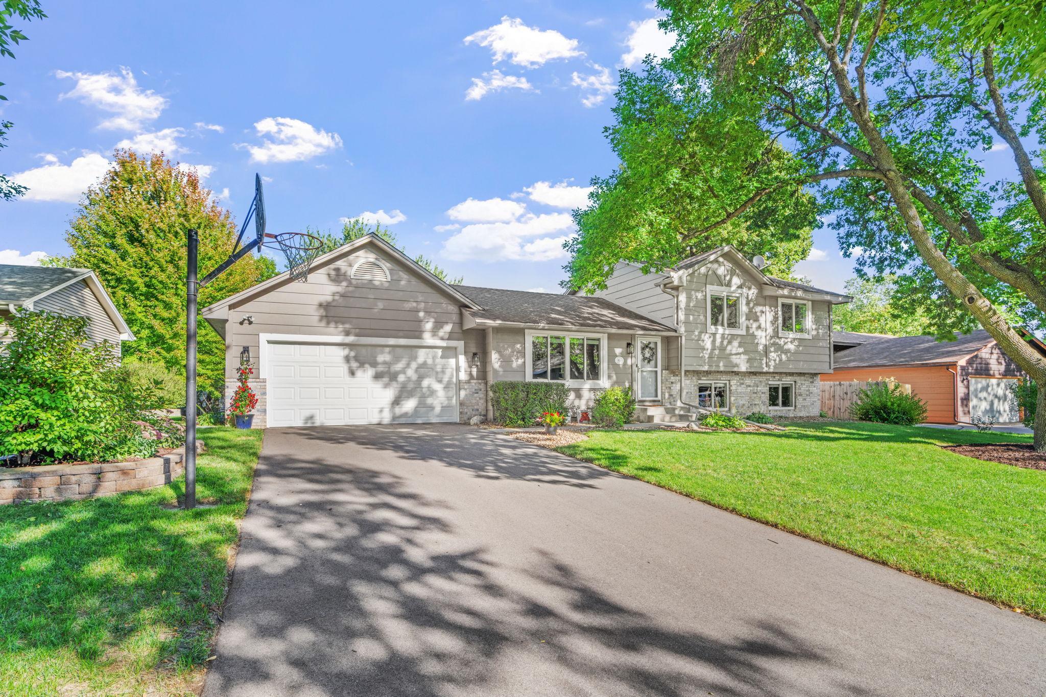 1-web-or-mls-9150 Orchid Ln N-1.jpg