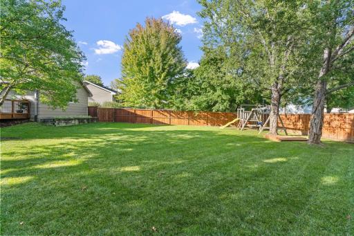 9150 Orchid Lane N, Maple Grove, MN 55369