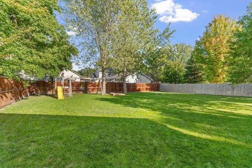 9150 Orchid Lane N, Maple Grove, MN 55369