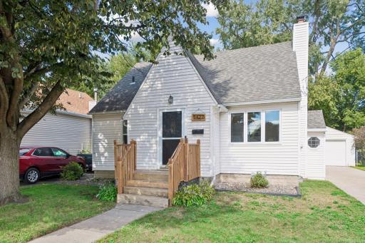 1427 1st Street Southeast - Spacecrafting - 0009.jpg