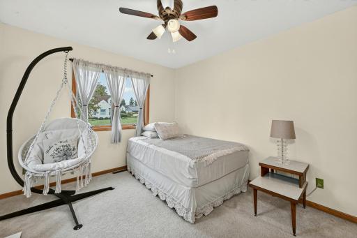 425 Park Avenue, Zumbrota, MN 55992