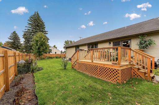 425 Park Avenue, Zumbrota, MN 55992