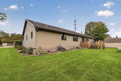 425 Park Avenue, Zumbrota, MN 55992