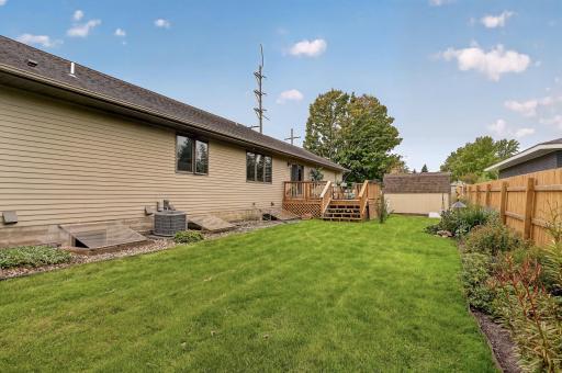 425 Park Avenue, Zumbrota, MN 55992