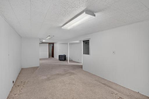 3500 W 89th Street, Bloomington, MN 55431