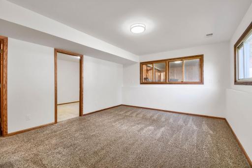 4270 Ximines Lane N, Plymouth, MN 55441