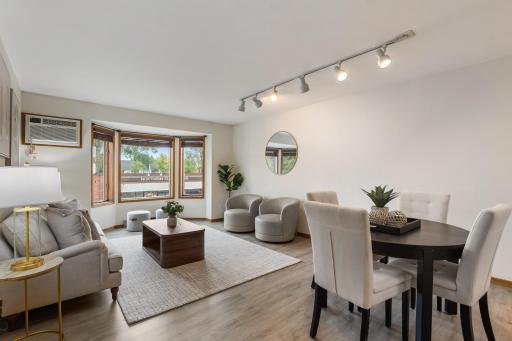 2425 E Franklin Avenue, 205, Minneapolis, MN 55406