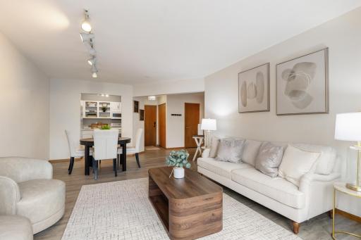 2425 E Franklin Avenue, 205, Minneapolis, MN 55406