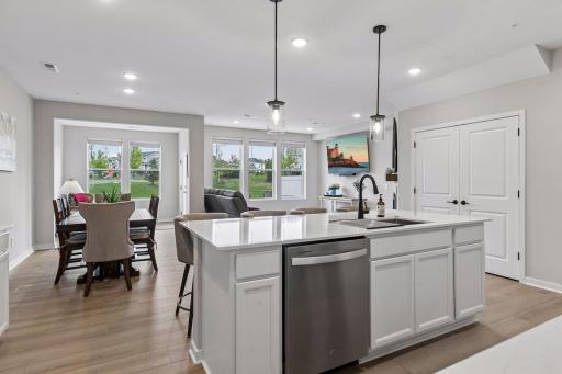 9516 4th Street N, Lake Elmo, MN 55042