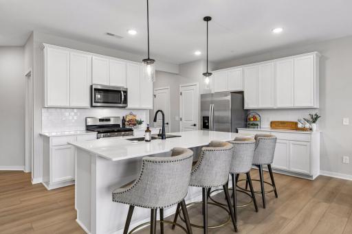 9516 4th Street N, Lake Elmo, MN 55042