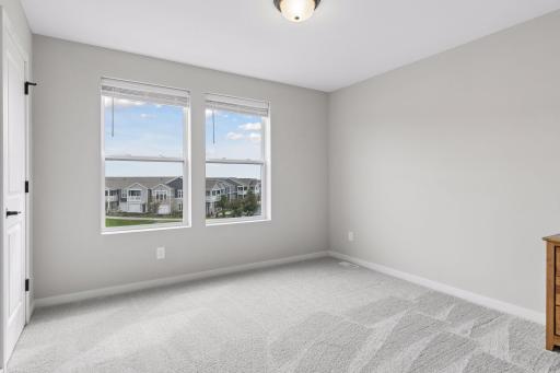 9516 4th Street N, Lake Elmo, MN 55042