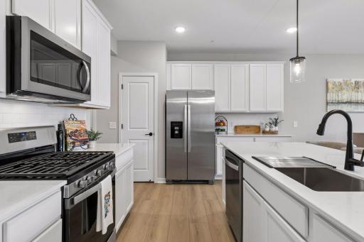 9516 4th Street N, Lake Elmo, MN 55042