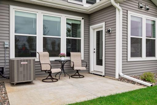 9516 4th Street N, Lake Elmo, MN 55042