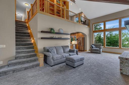 Head Upstairs And Enjoy The Loft And Soaring Views Overlooking The Lake!!