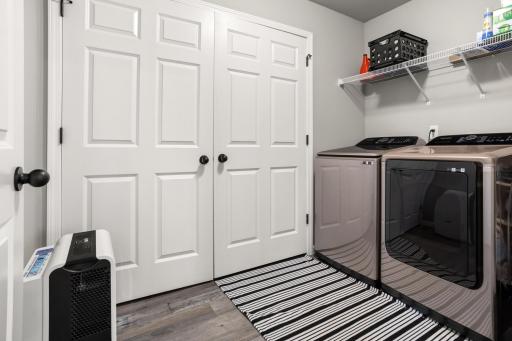 1020 Highland Lane W, West Fargo, ND 58078