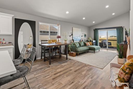 1020 Highland Lane W, West Fargo, ND 58078