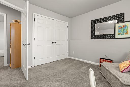 1020 Highland Lane W, West Fargo, ND 58078