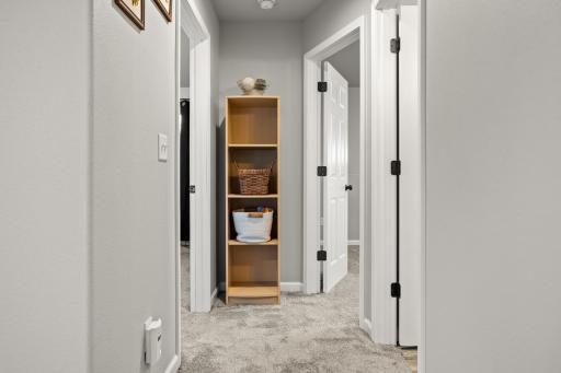 1020 Highland Lane W, West Fargo, ND 58078