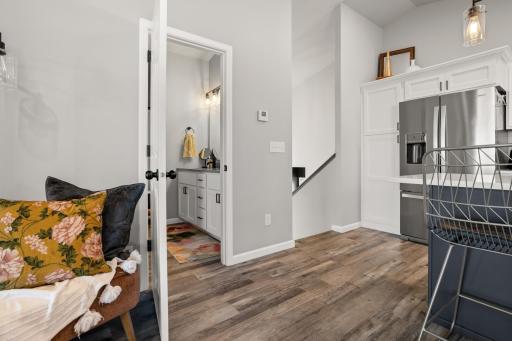 1020 Highland Lane W, West Fargo, ND 58078