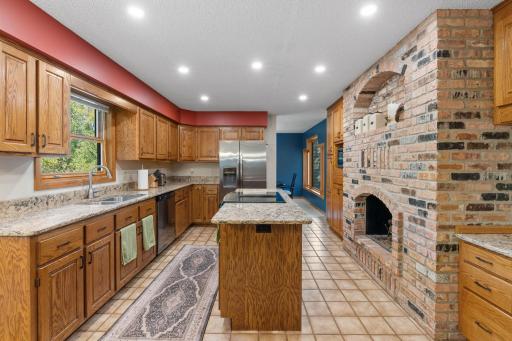 39-web-or-mls-6390 Fawn Ln-38.jpg